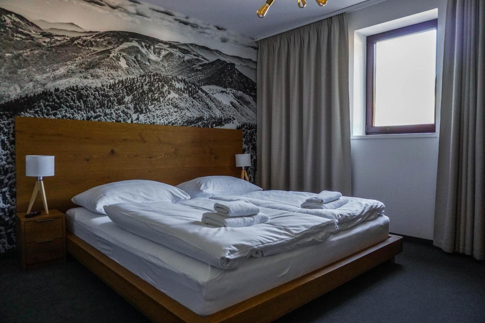 Apartmany Humno Valča 外观 照片